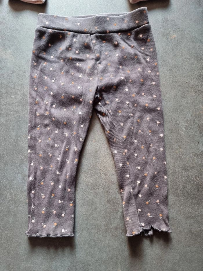 Lot de 4 pantalons bébé fille 18 mois - photo numéro 3