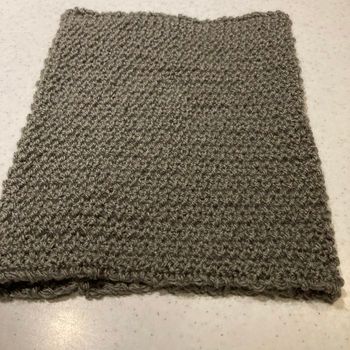 Cache cou tricoté à la main chaud