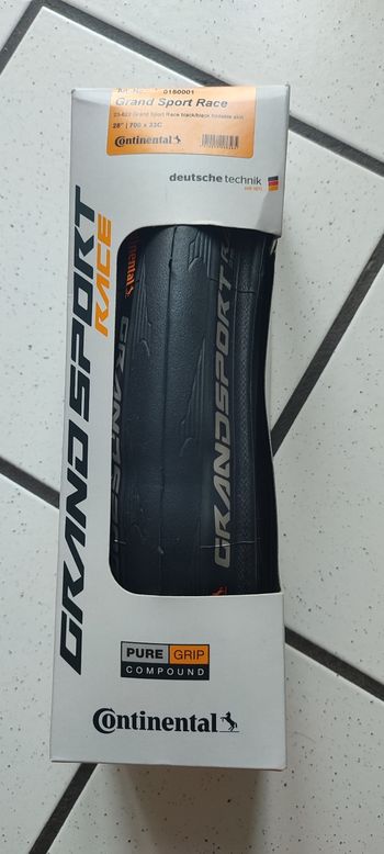 Pneu vélo Grand Sport Race 700x23c Continental