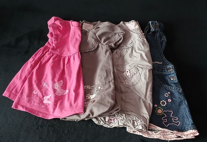 Lot de vêtements 9 & 12 Mois (21 pièces) - photo numéro 2