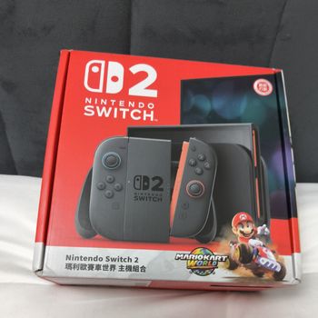 Console Nintendo Switch 2 neuve avec Mario Kart World, livraison le lendemain