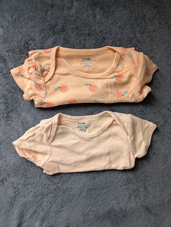 Lot de 2 bodies Kiabi 24 mois