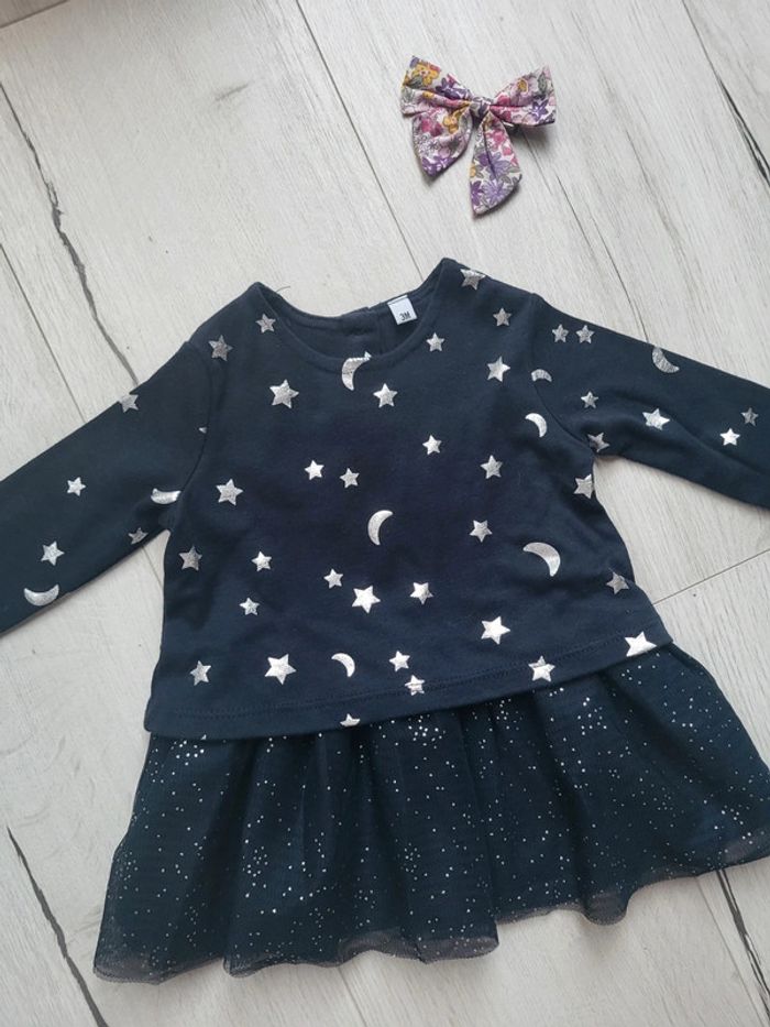 Robe de fêtes étoilée fille 3 mois neuve