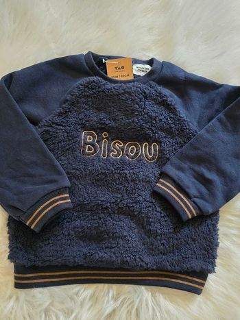 Neuf (non porté)🏷😍💙 🤩sweat sherpa et molleton 23 mois garçon 💙💙😍