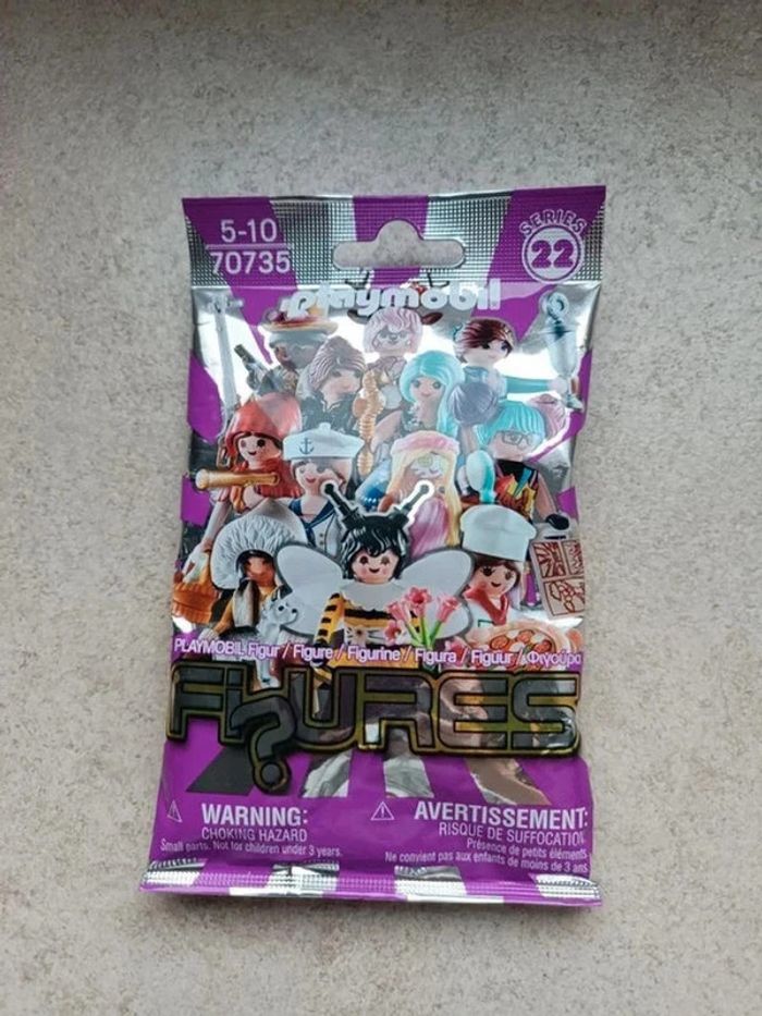 Pochette surprise figurine fille Playmobil