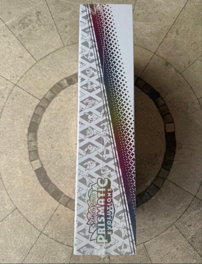 ✨ Super Premium Collection Evolutions Prismatiques – EV8.5 ✨ - photo numéro 2