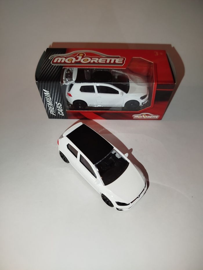 Majorette Volkswagen Golf GTI