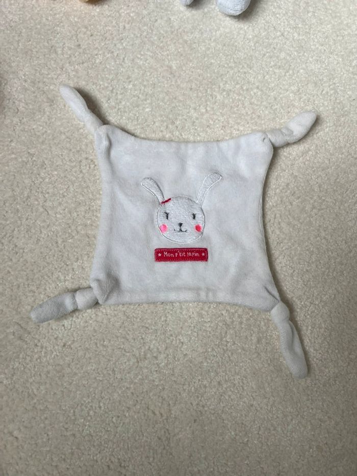 Doudou plat blanc gémo