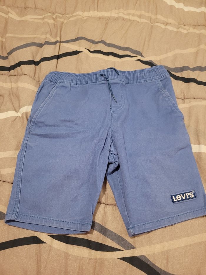 short Lévi's 10ans (6e)