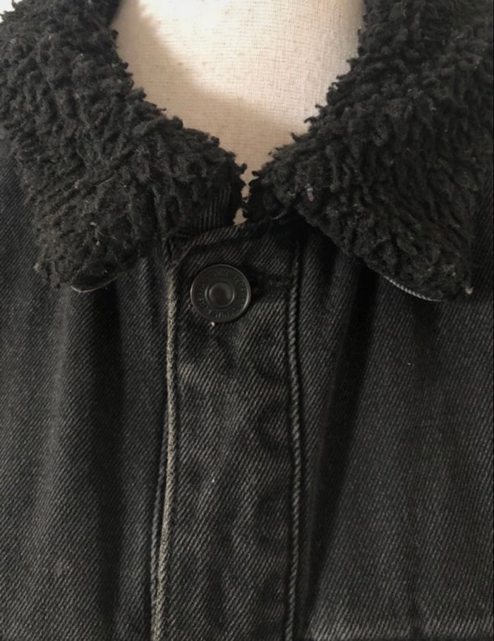 Veste • Jean • Noir • Bershka • Taille L • Très bon état - photo numéro 4