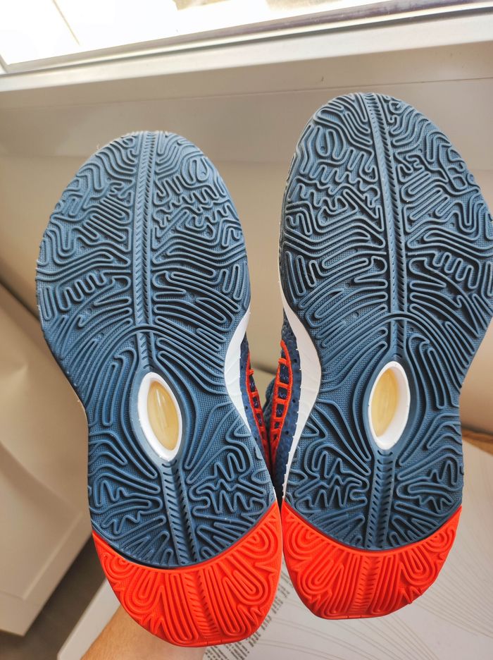 Baskets Nike LeBron XXI.  Taille 35.5 - photo numéro 7