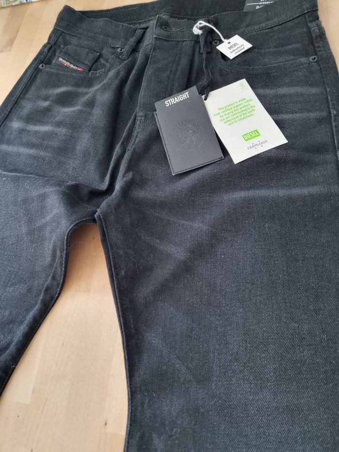 Jean's diesel