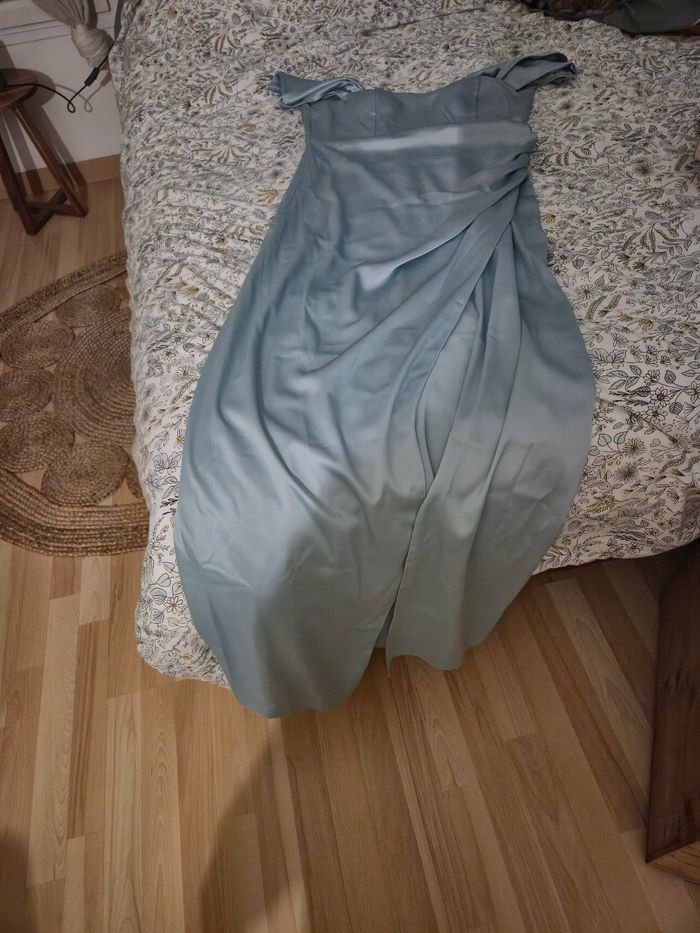 Robe de cérémonie - photo numéro 4