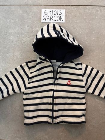 Veste à capuche polaire