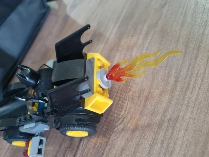 Lego Batman VS Joker - photo numéro 4