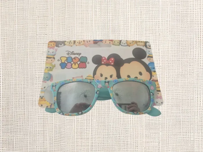Lunette de soleil - photo numéro 2