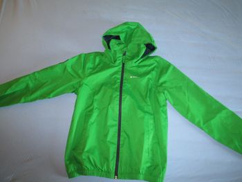 coupe vent capuche imperméable garçon 14 ans Quechua