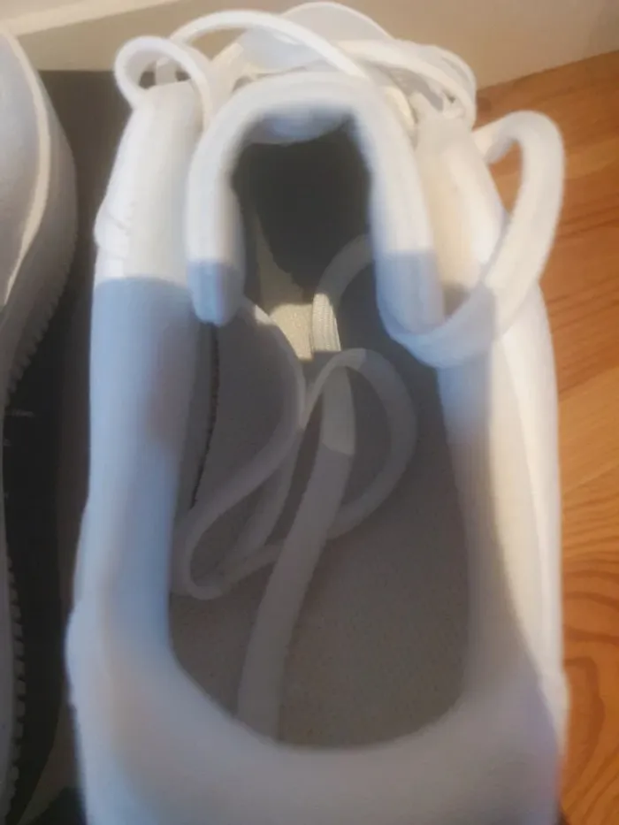 Nike Air Force 1 plateforme "full white" (37.5) - photo numéro 9