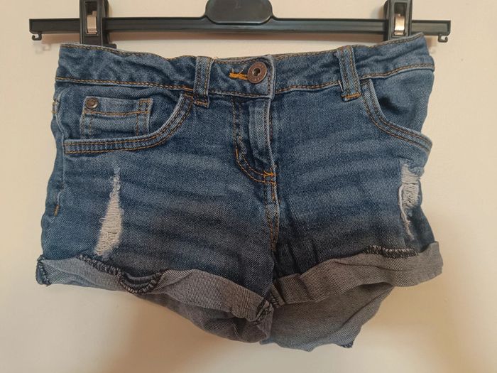 Short jean