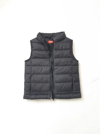 Doudoune noire sans manche neuve Tissaia 3 ans