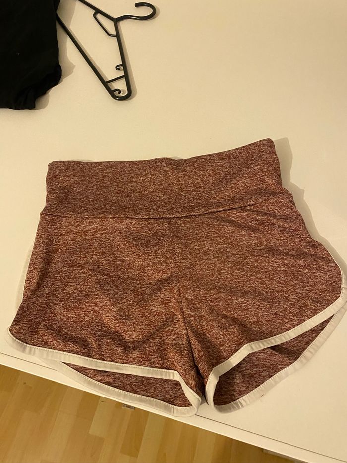 Short moulant