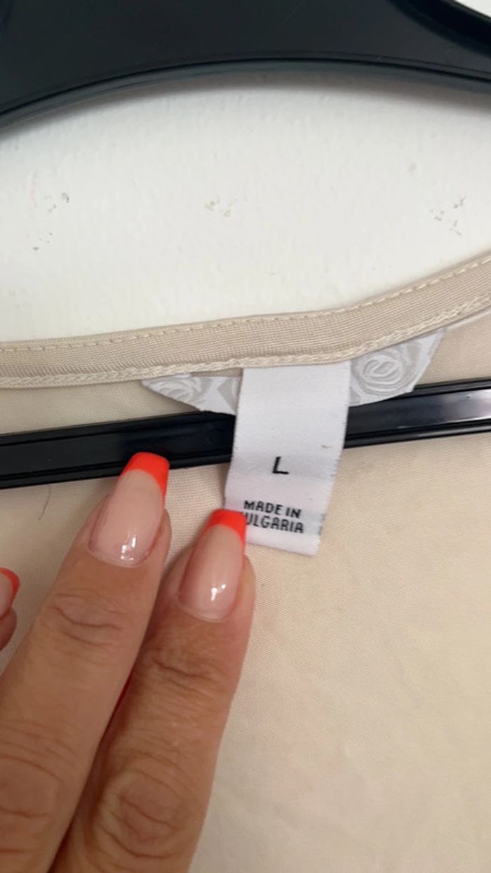 Tee-shirts taille 40 - photo numéro 3