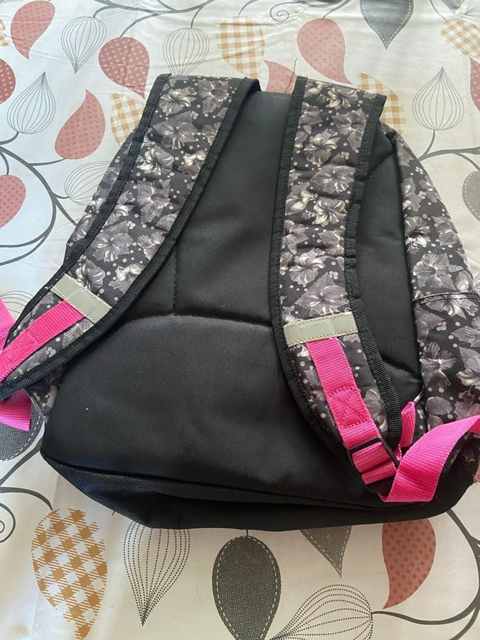 Cartable - photo numéro 3
