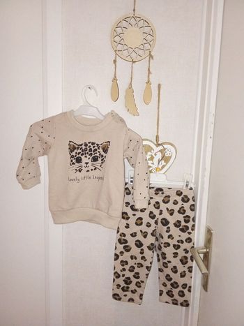 Ensemble hiver bébé fille 9 mois beige motif léopard