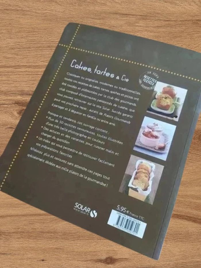 Livre de recettes Cakes, tartes et cie NEUF - photo numéro 2