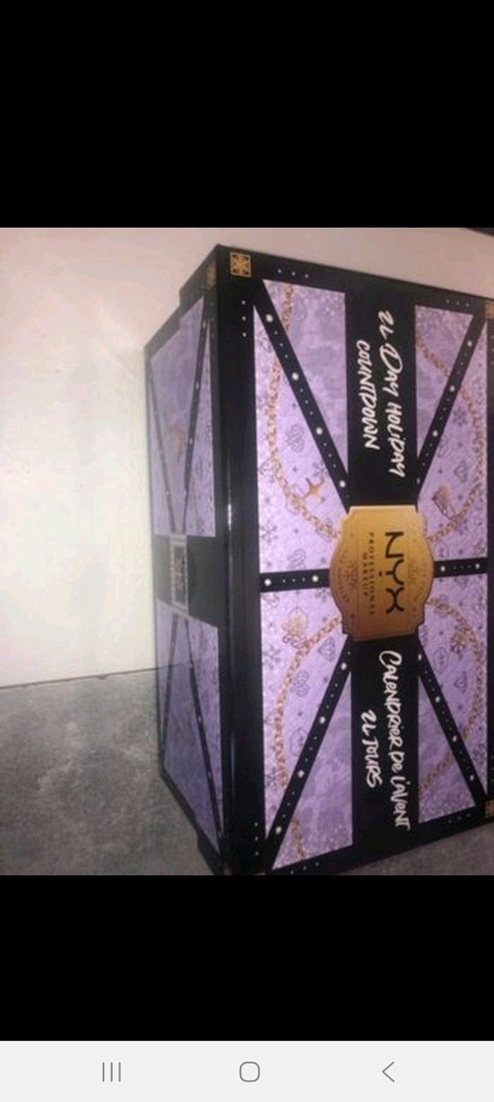 Calendrier nyx neuf 24 jours de cadeau - photo numéro 2