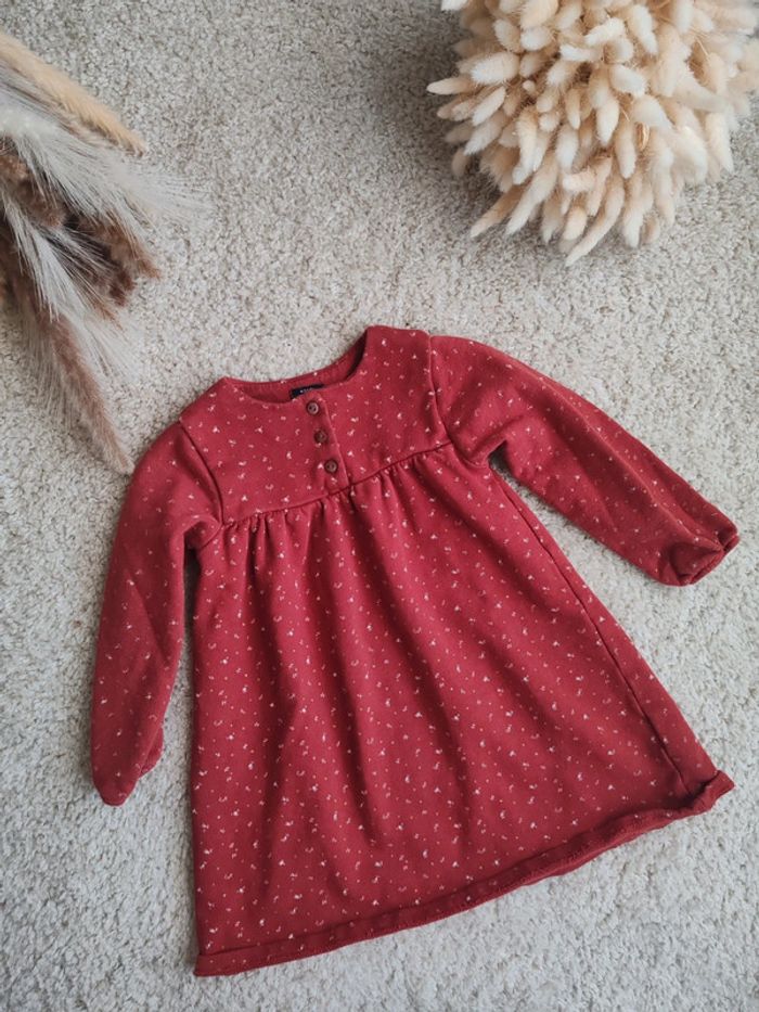 Robe.