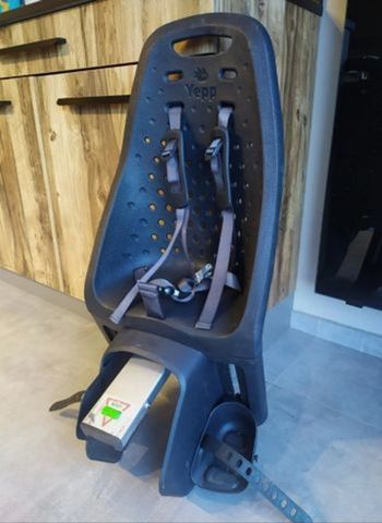 Siége bébé + fixation spéciale vtt