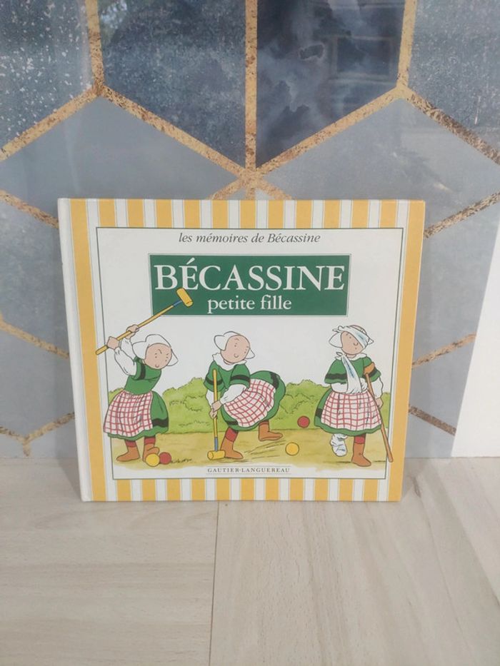 Livre album jeunesse mémoires de Bécassine petite fille 1993 vintage