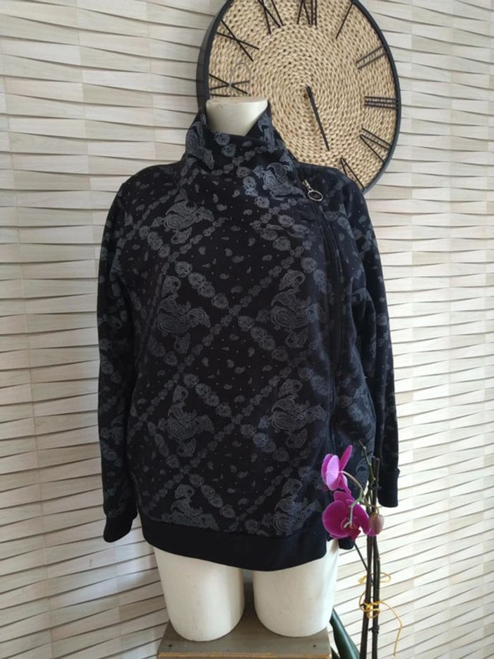 Gilet épais noir à motif