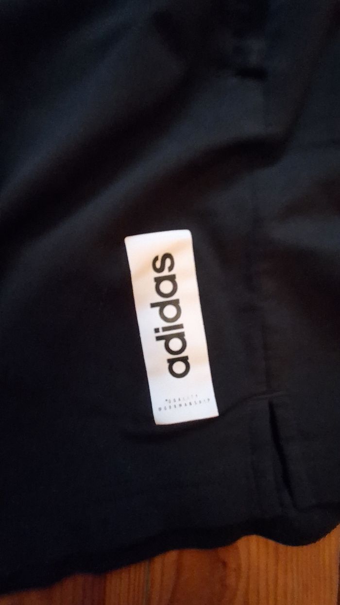 Short noir adidas taille XS - photo numéro 2