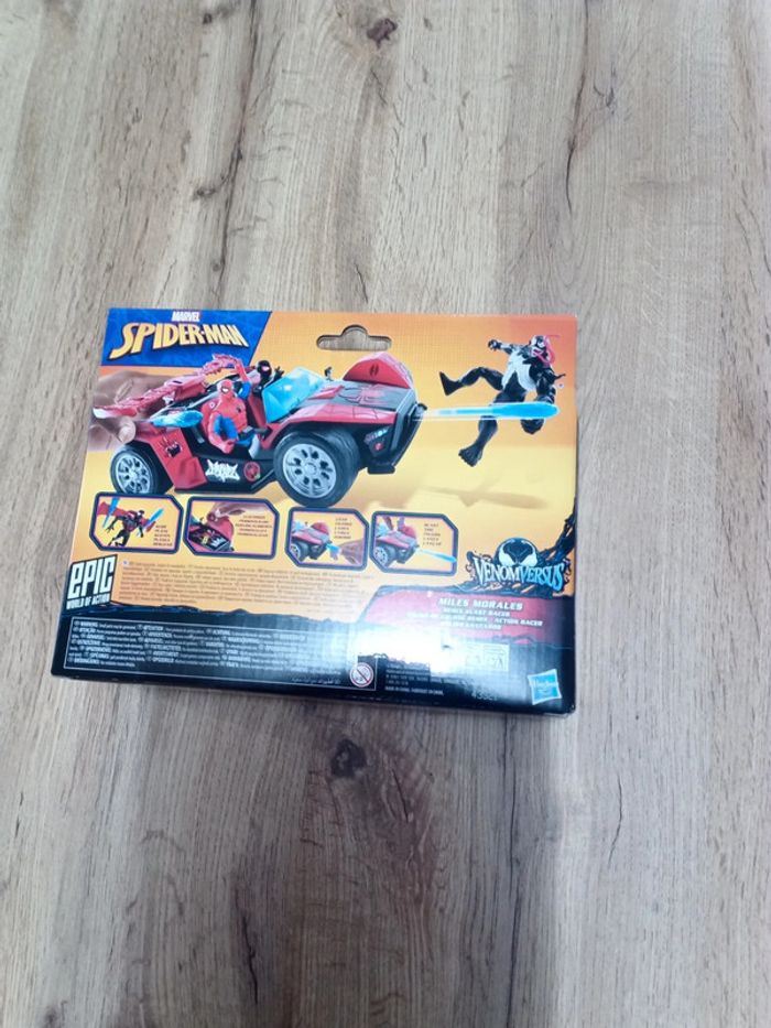 Jouet spiderman bolide de course - photo numéro 3