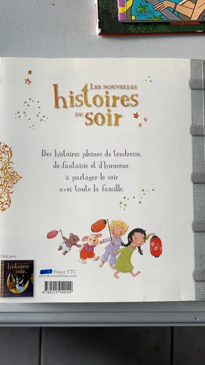 Les nouvelles histoires du soir 371 pages - photo numéro 2