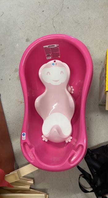 Baignoire bébé avec sa grenouille