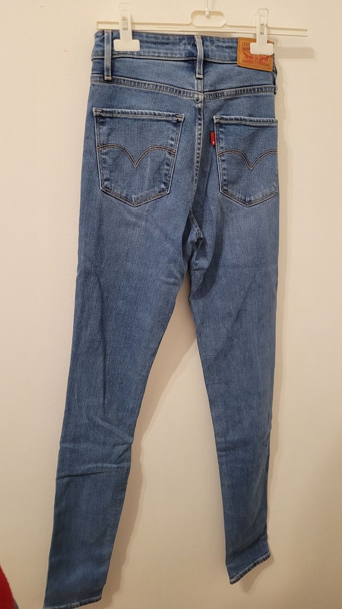 Jean levi's  W26 L34 - photo numéro 5