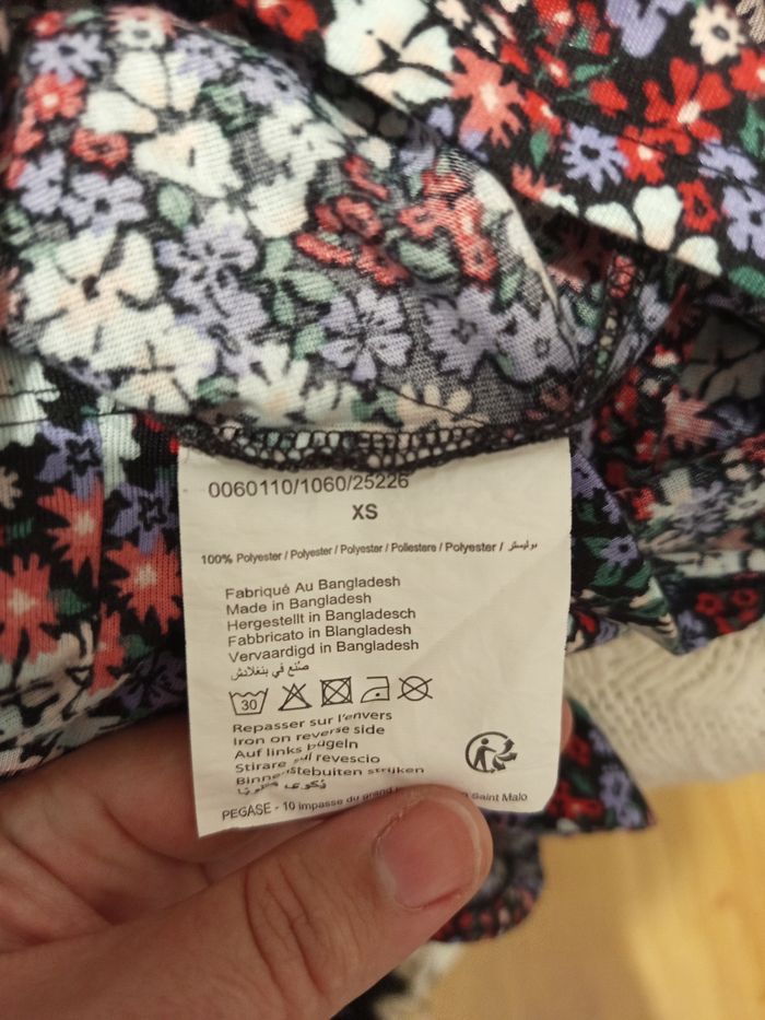 Combishort fleuri taille xs - photo numéro 5