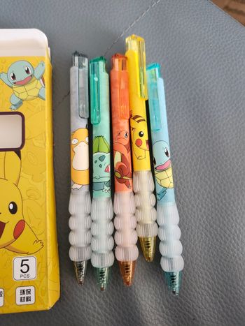 Lot 5 stylos pokemon - neuf