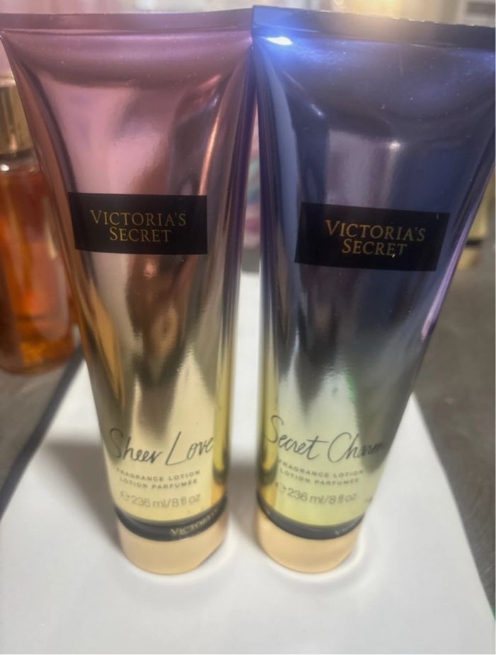 Ensemble de 2 crèmes Victoria ´s secret  Sheen et  Secret Charm - photo numéro 3