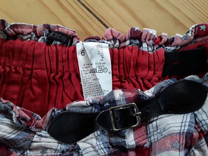 Jupe IKKS 6 ans - photo numéro 3