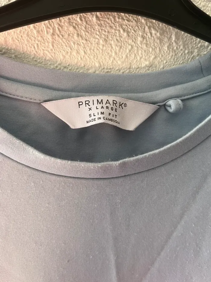 T-shirt Zara taille XL - photo numéro 2