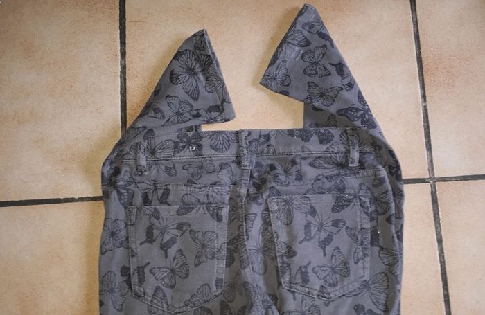 Pantalon fille 6-7 ans - photo numéro 3