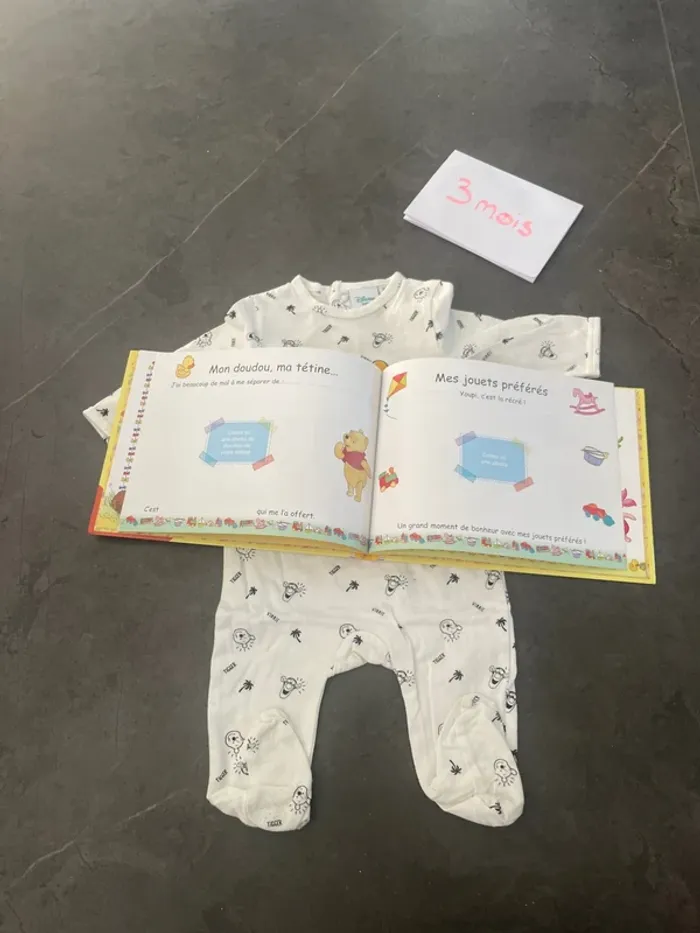 Pyjamas et livre - photo numéro 5