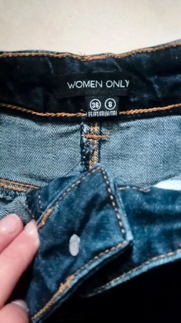 Magnifique jupe en jean avec poches - photo numéro 4