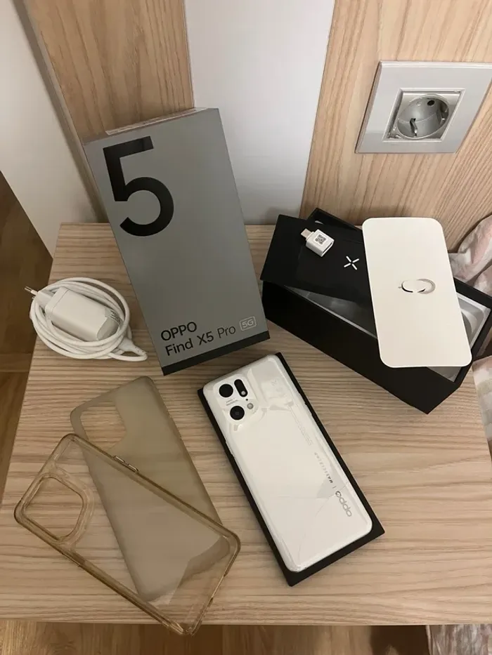 Oppo Find X5