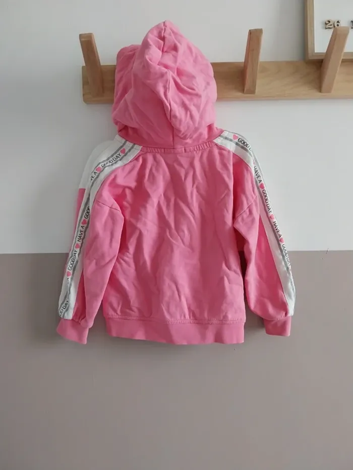 Veste à capuche - photo numéro 4