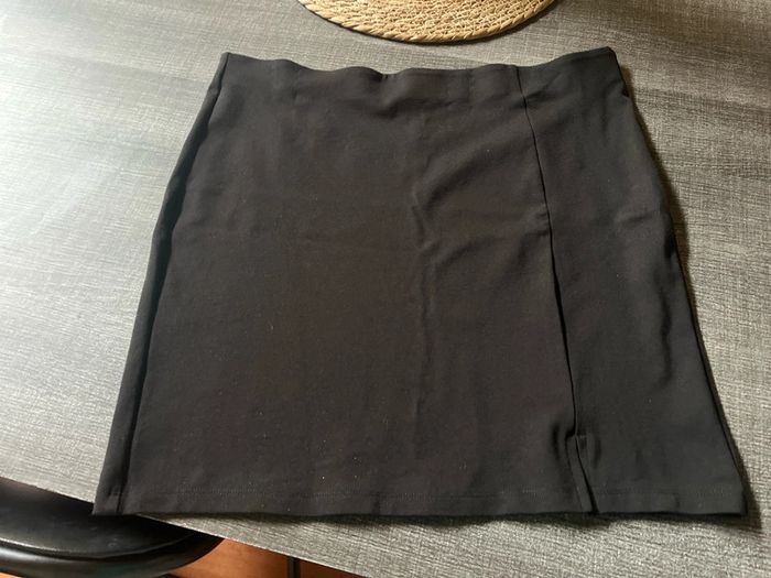 Jupe noire, taille L